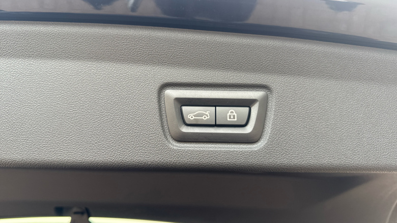 BMW 4 Series M440i xDrive MHT 5dr Step Auto [M Sport Pro Pack] Petrol Hatchback